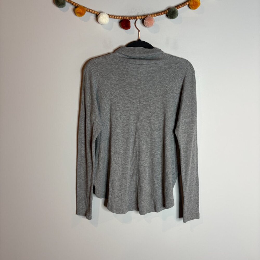 Aerie grey mock neck long sleeve trapeze top - Picture 5 of 5